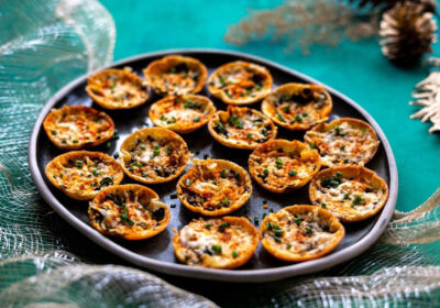 Cheesy watercress tortilla cups