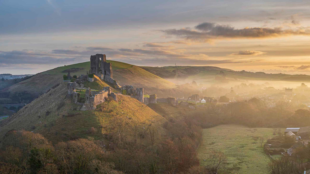 Corfe Castle, Dorset - National Trust