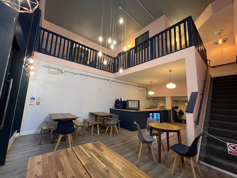 Debut Encore features a range of workspaces