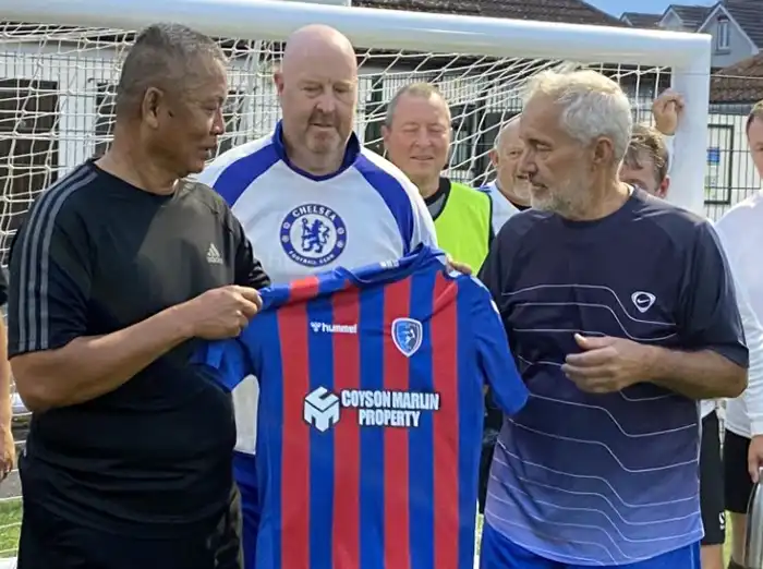 Anuchit was presented with a Dexter Sports shirt to take home